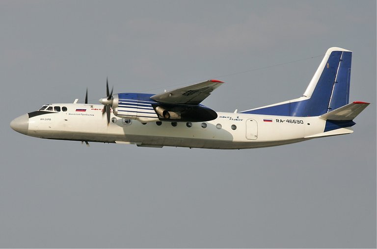 Antonov An24.jpg