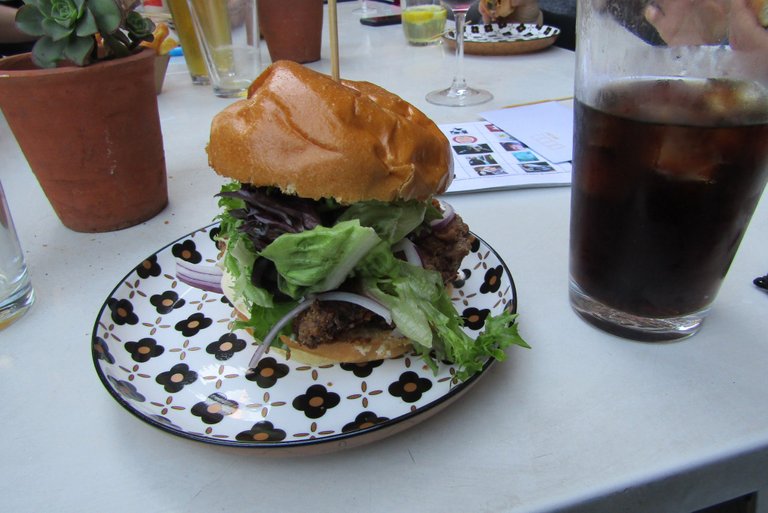 Mushroom burger 30 percent.jpg