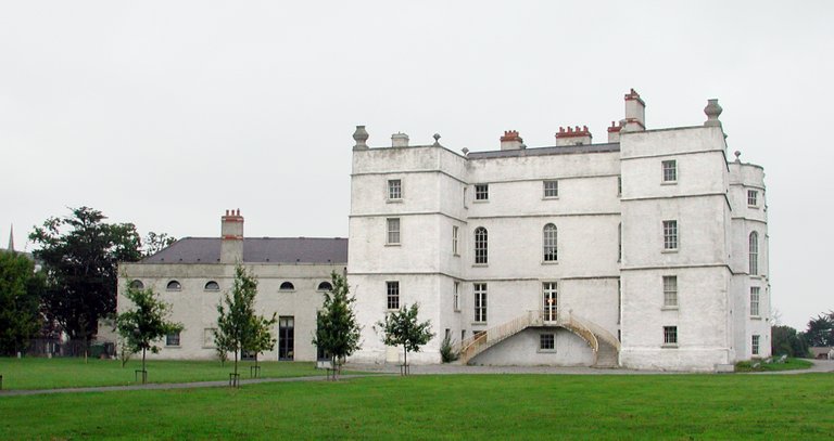 Rathfarnham_Castle.jpg