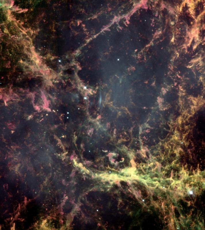 Filaments_in_the_Crab_Nebula.jpg