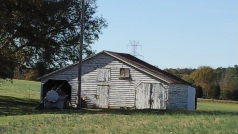 OldBarn019before.jpg