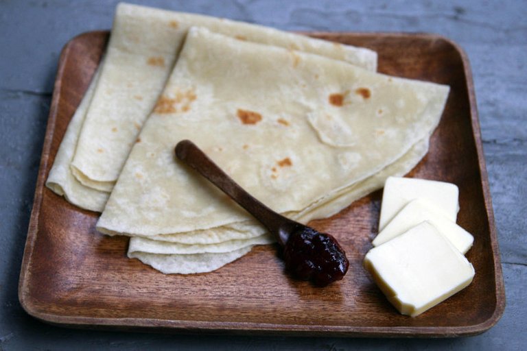 lefse1_slidebe28de07f878e7fc01dc51610dddda928be644c9s800c85.jpg