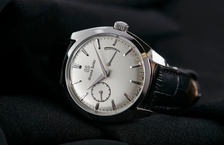 GrandSeikoChampagedial12212.jpg