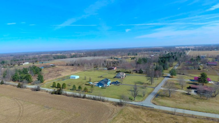 Aerial real estate photo in full color. 