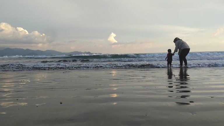 Pantai Riting 1.jpg