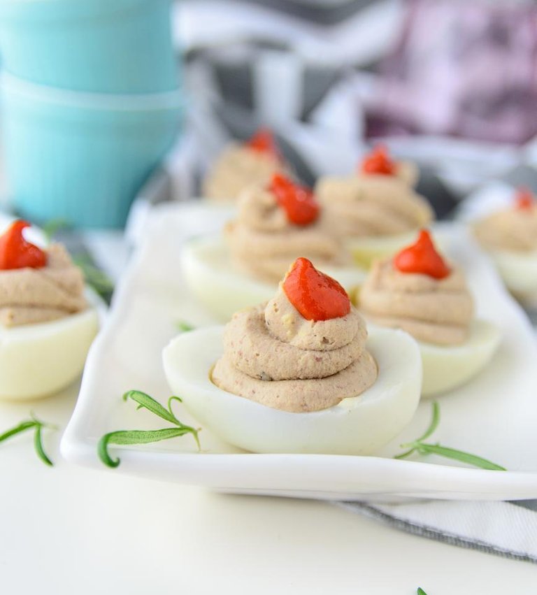 deviledeggs1.jpg