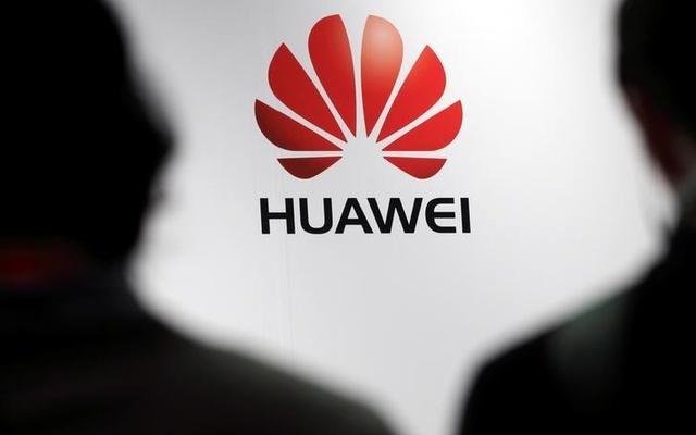 Huawei+pips+Apple+to+become+top+smartphone+brand+in+China.jpg