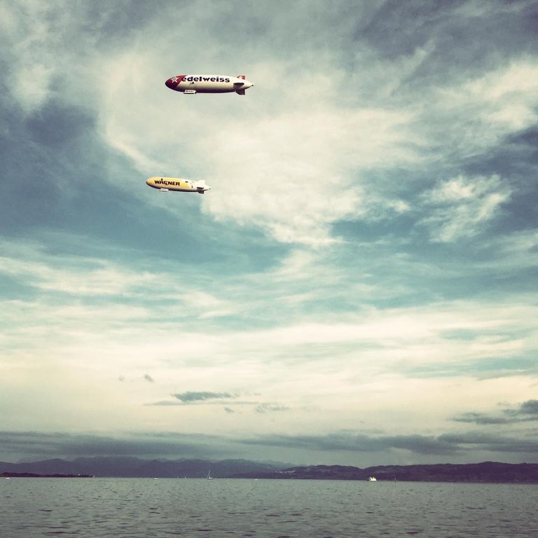 zeppelin.jpg