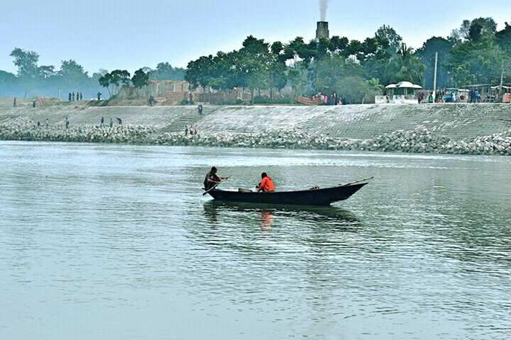 village photography-river.jpg