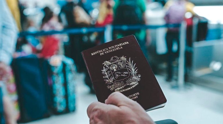 pasaporte-Venezuela-EFE_CYMIMA20160405_0005_15.jpg