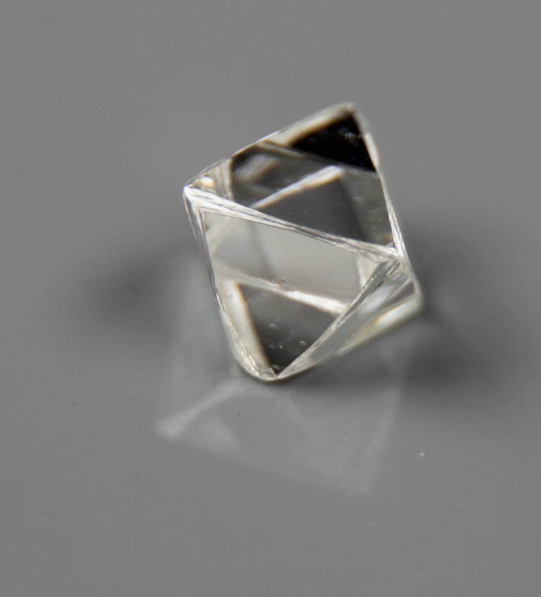 https://gem-a.com/images/Blog/Diamond_Guide/Esp202new_boxGemA_HM.jpg