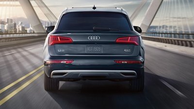 2018-Audi-Q5-design-exterior-taillightGallery.jpg