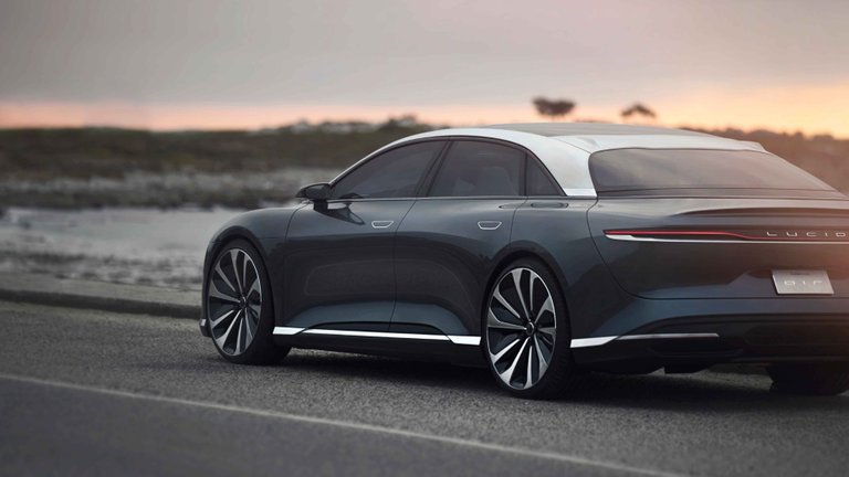 lucid-air-005-mountox.jpg