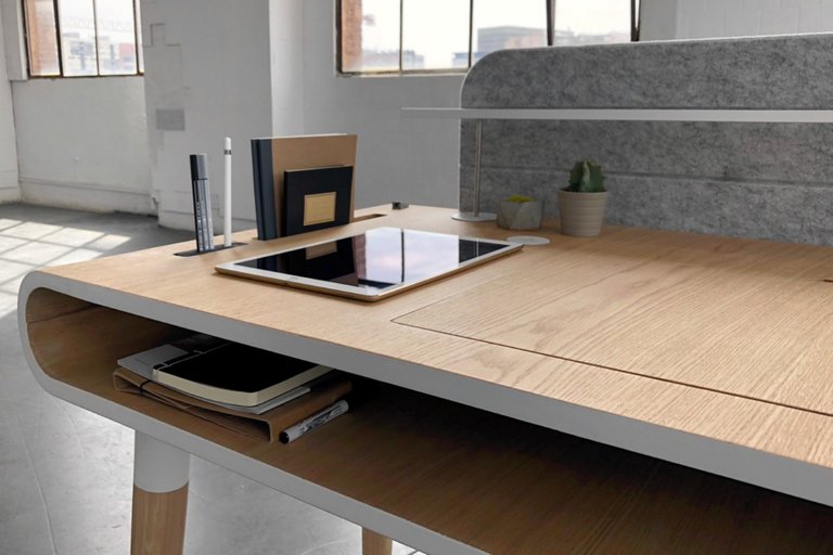 Screenshot_2018-10-14 A Desk That I Wouldn’t Mind Sitting At All Day Yanko Design(2).jpg