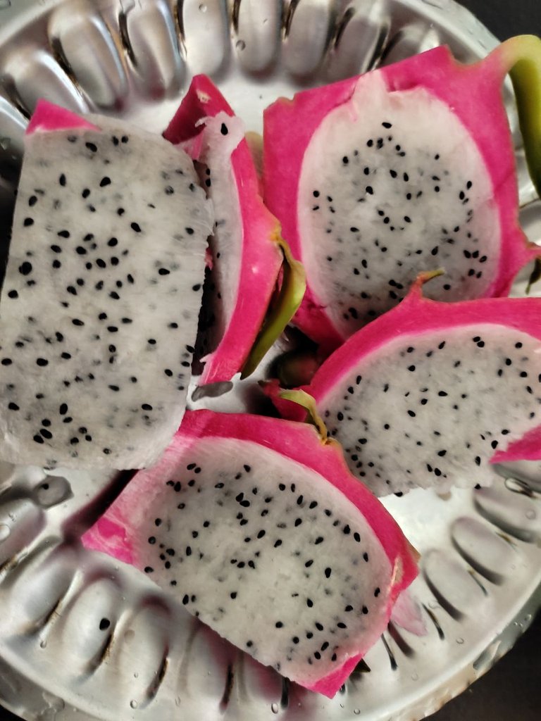 dragonfruit.jpg