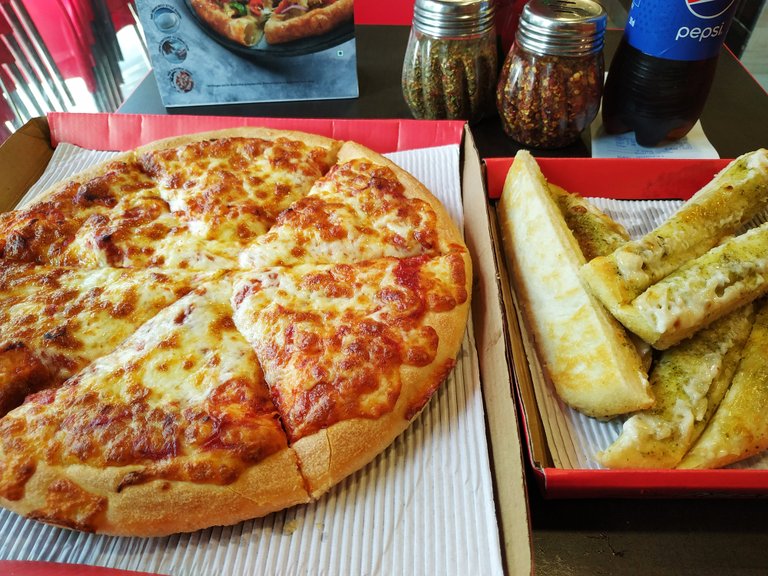 pizza.jpg