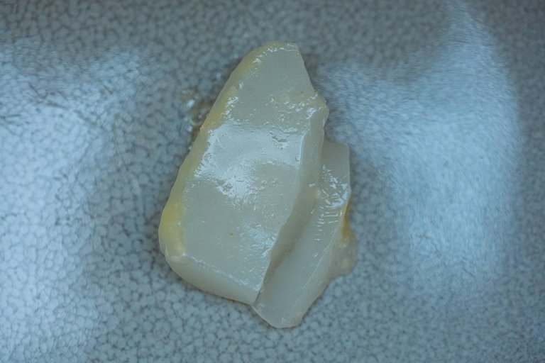 Diamonds! Nah, its just collagen.