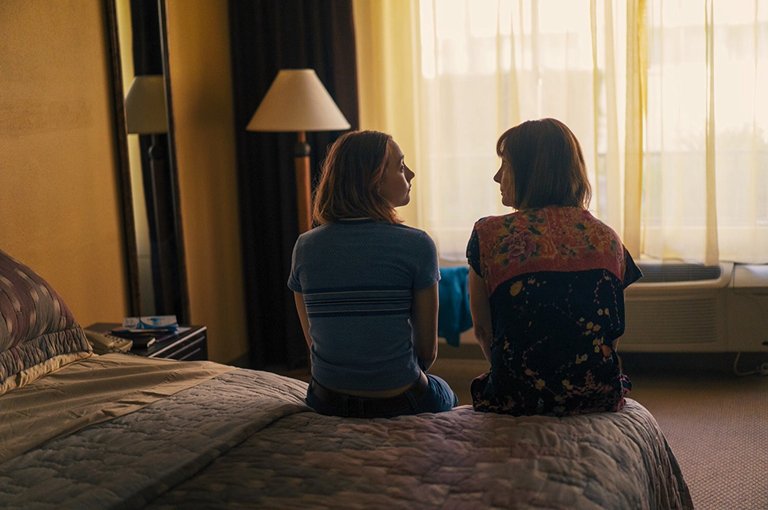 http://www.fotogramas.es/Peliculas/Lady-Bird