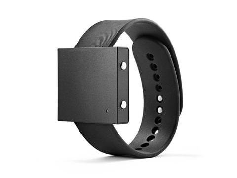 Basslet-front_large.jpg