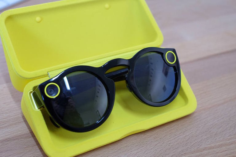 snapchat-snap-spectacles-1.jpg