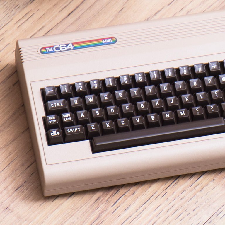 commodore-64-mini_31427.jpg