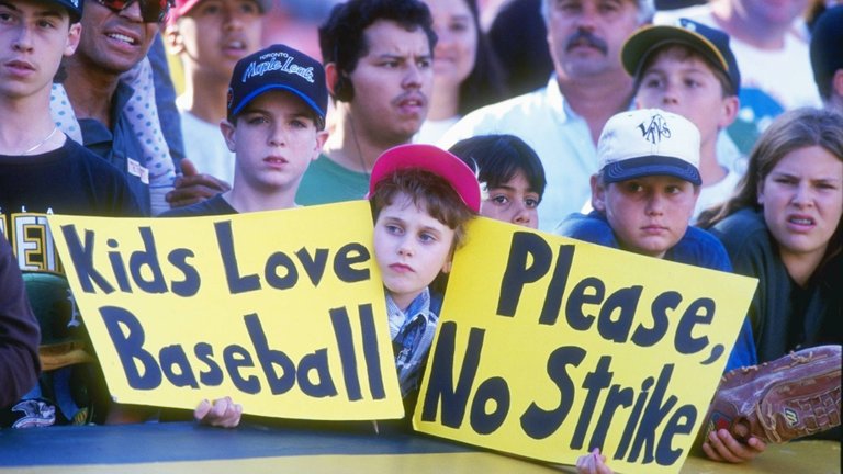 mlbstrike1994020518ftrgettyjpg_xfy3bw7z5p2h15yz4w35tdo1a.jpg