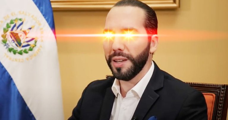 20211122_elsalvadorpresident.jpg