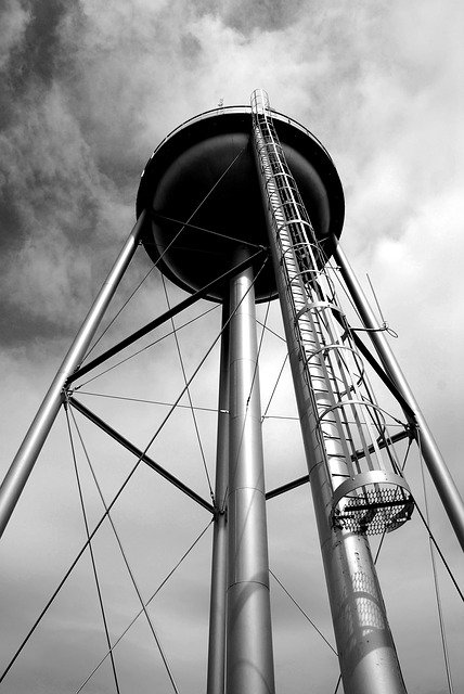 watertower3619520_640.jpg