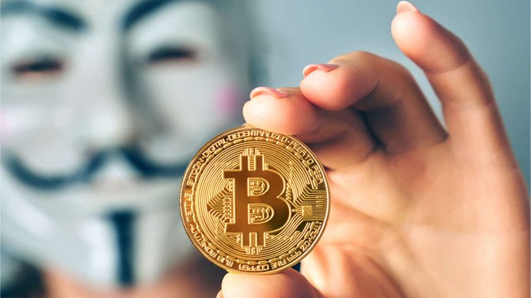 bitcoinsunknowncreatorsatoshinakamotoisnowthe20thwealthiestpersononearth.jpg