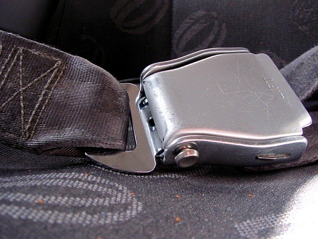 seatbelt629230_640.jpg