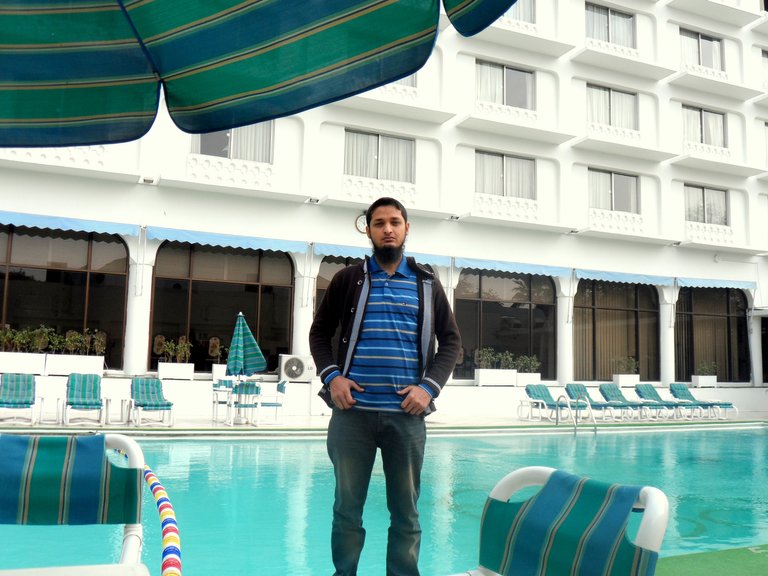 Abdul Moiz khanzada at pearl continental hotel