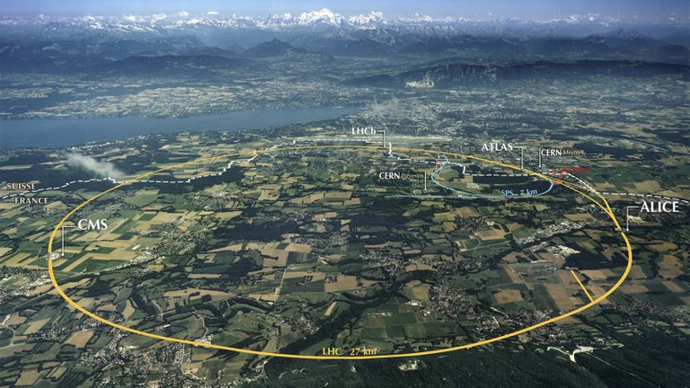 Zasadnicze elementy LHC znajdują się w tunelu w kształcie torusa o długości około 27 km, położonym na głębokości od 50 do 175 m pod ziemią - autor  zdjęcia: Maximilien Brice, CERN