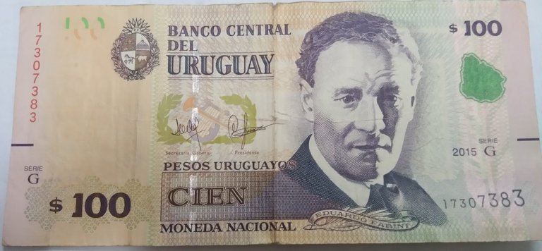 Billete de 100 pesos Uruguayos by @merwinrod