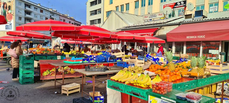 Open Market - Zagreb Kvaternik Squre