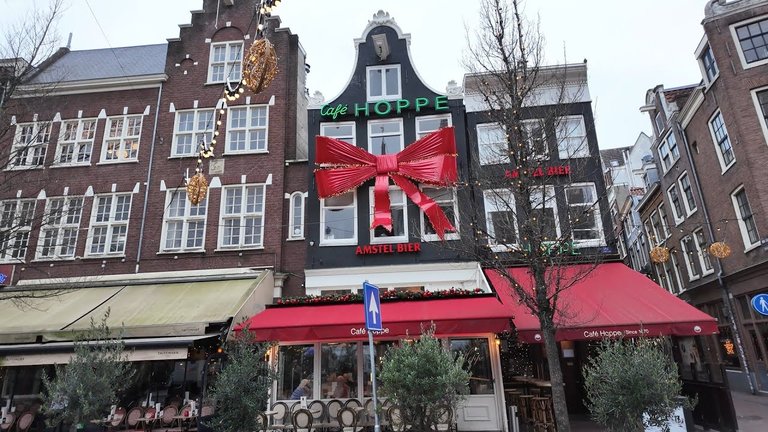 Christmas Amsterdam Impressions - A Self Guided Tour in December