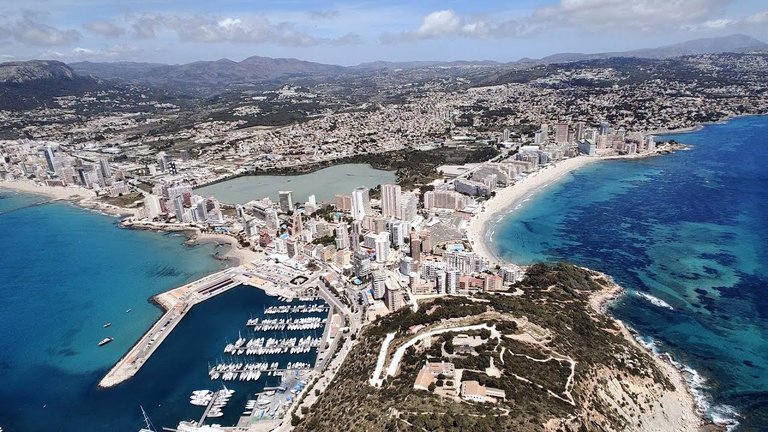 Climbing the El Peñón de Ifach - For the best views over Calpe, Spain