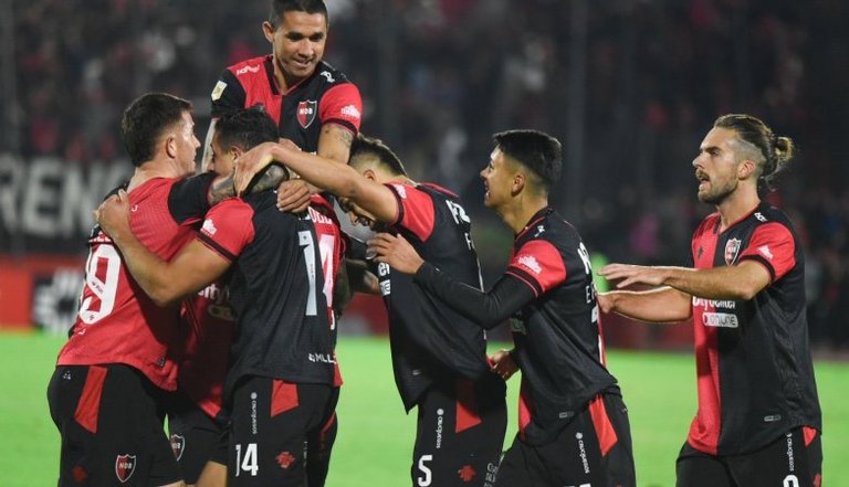 Boca fell into the trap in front of Newell's