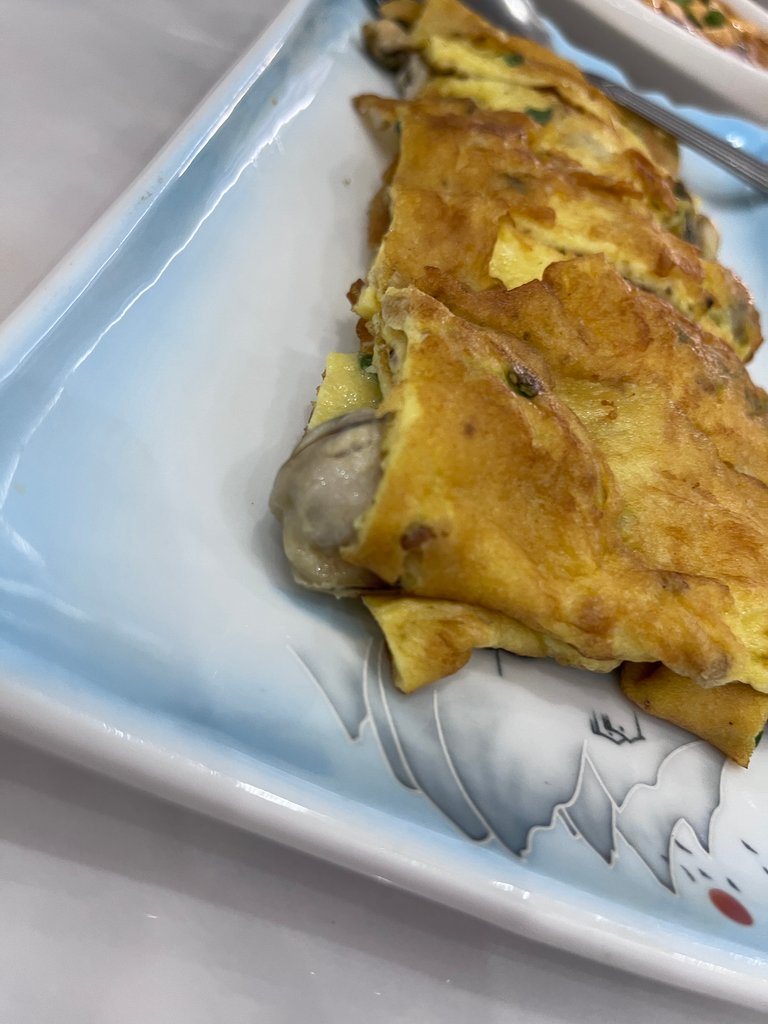 The egg omlette - one of the best things to order at any restaurant.
