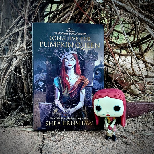 Long Live the Pumpkin Queen: Tim Burton’s The Nightmare Before Christmas - Shea Ernshaw