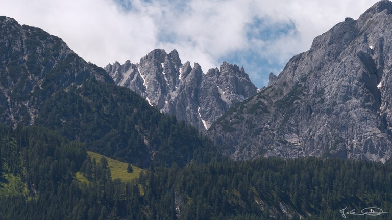 Hive AlphabetHunt Lesachtal and Lienz Dolomites