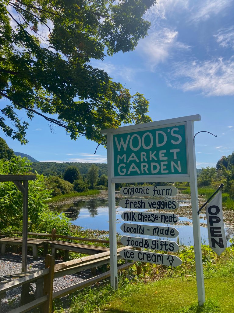 Woods Market