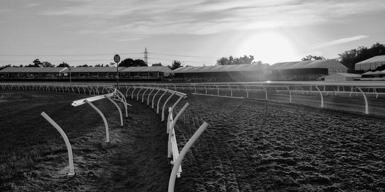 horse_racing_grounds_with_sunset_in_the_background_1.jpg