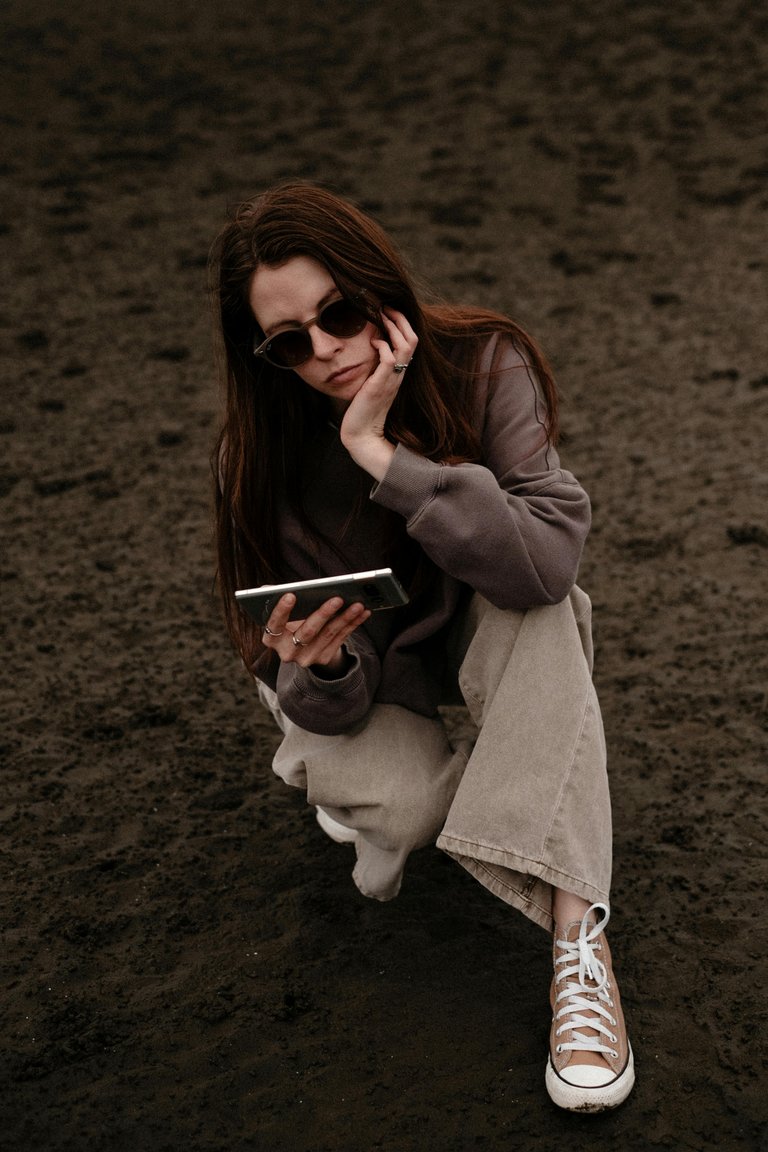 THE TRUTH ABOUT SOCIAL MEDIA CALL-OUT 