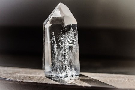 clear_quartz_point.jpg