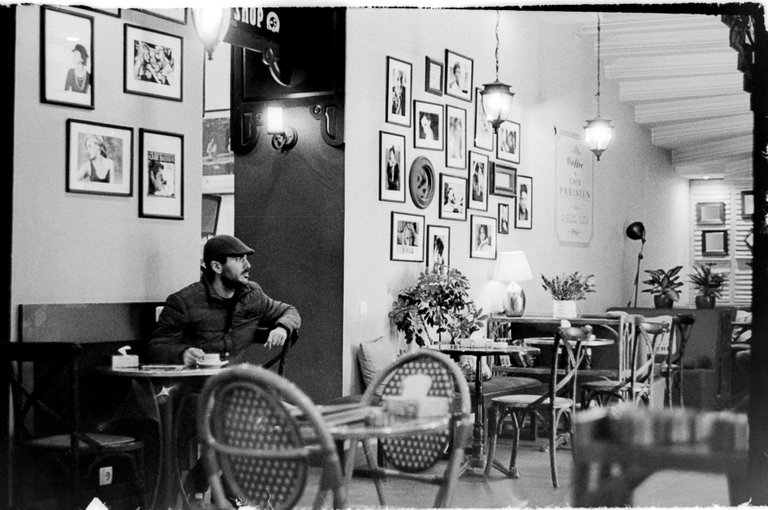 film_early_morning_at_the_coffee_shop_yerevan.jpg
