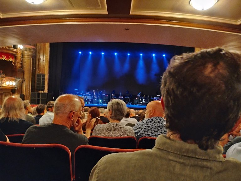 Stage