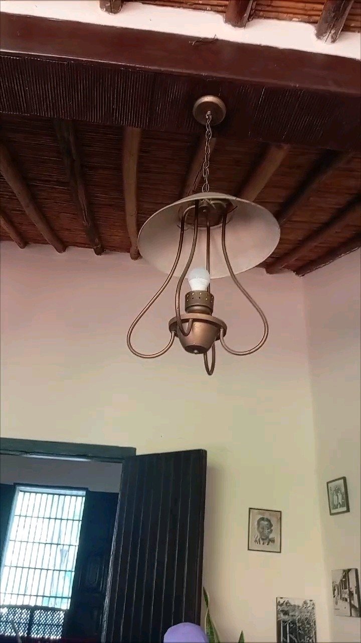 Lámpara de la Sala Principal