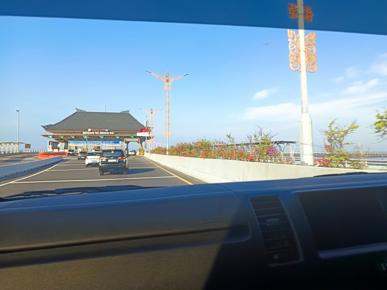 Crossing the Beautiful Toll Bridge