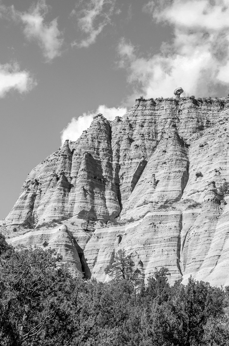 tent_rocks_skyline_1_copy.jpg