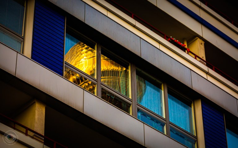 TV-Tower / Fernsehturm Reflection